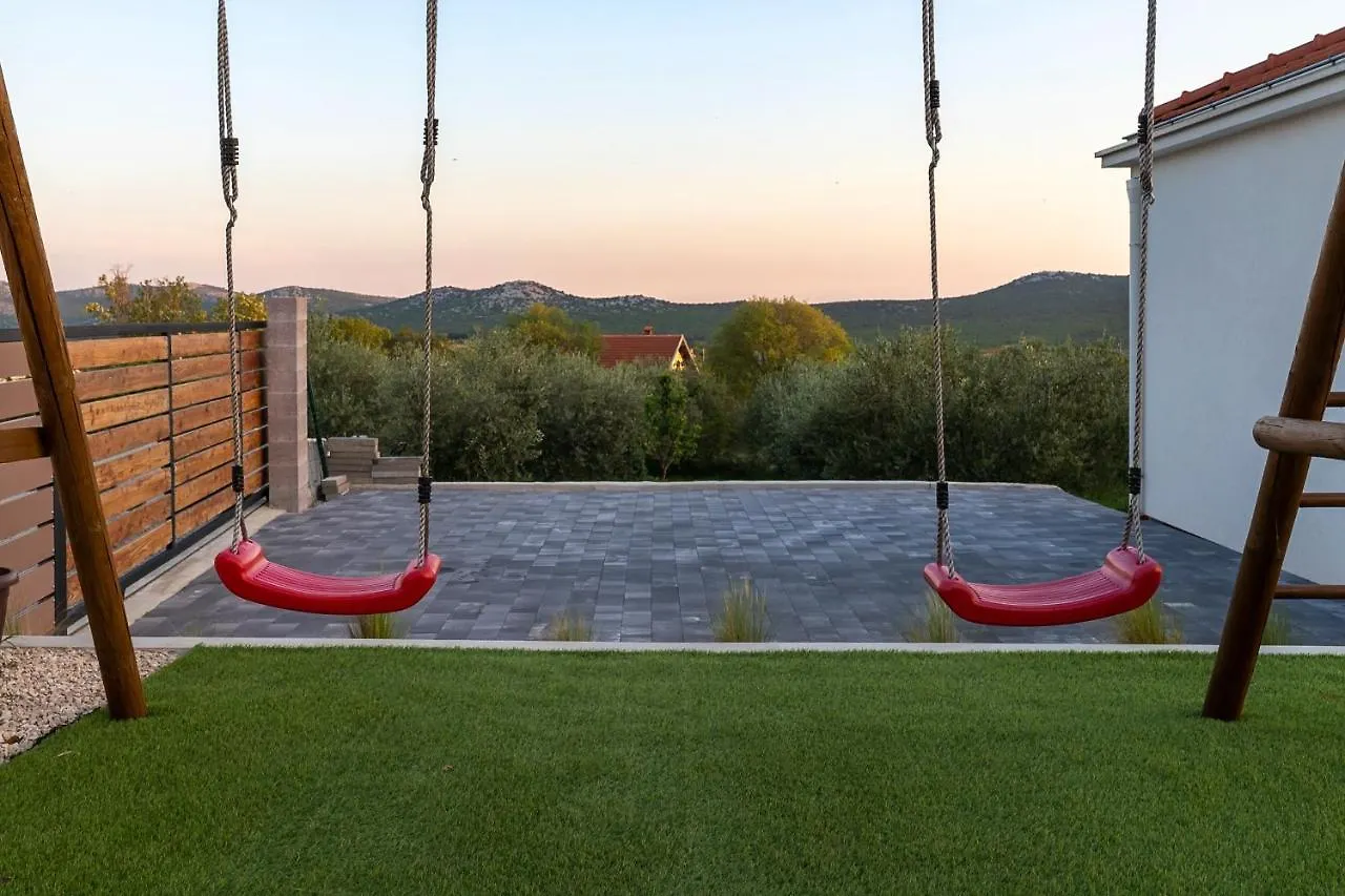 Villa Nebesi Zadarvillas Pristeg 0*,