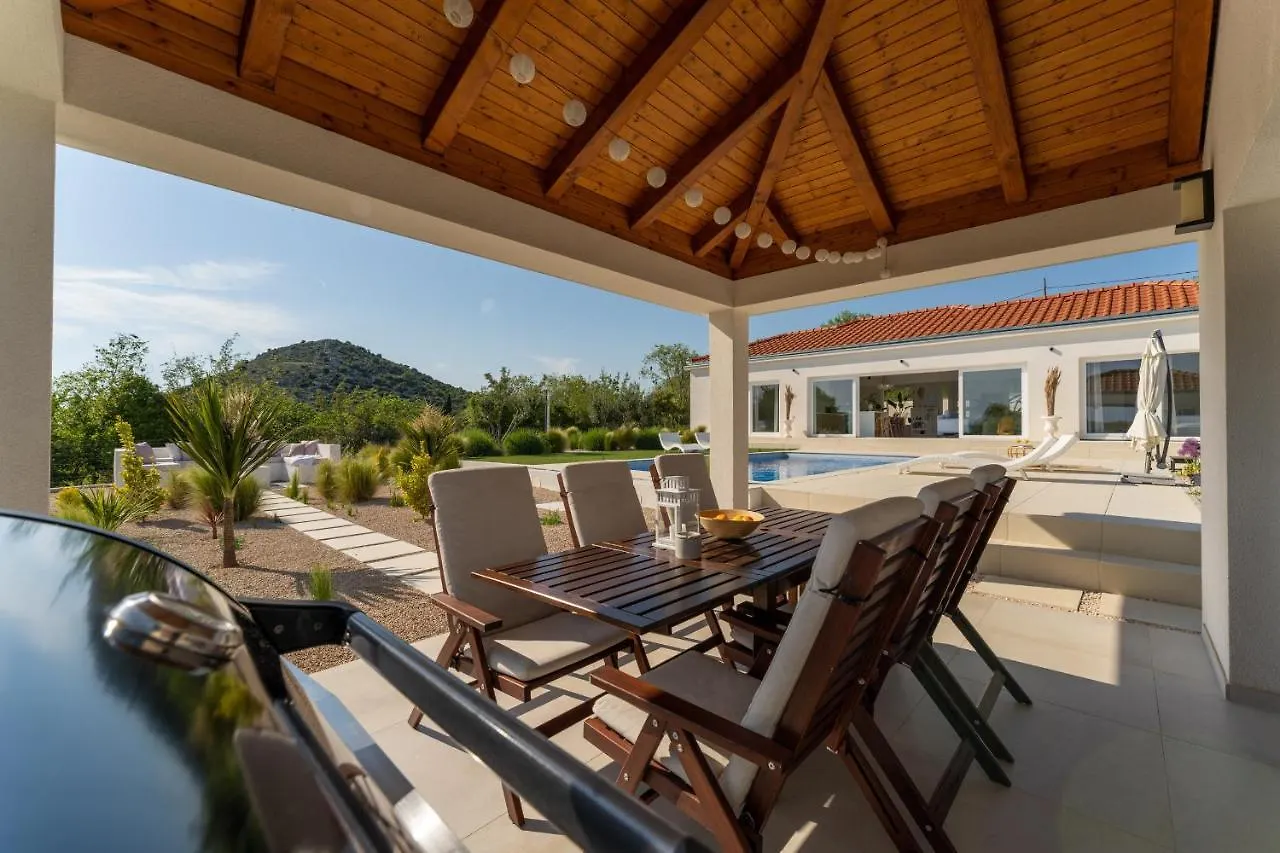 Villa Nebesi Zadarvillas Pristeg