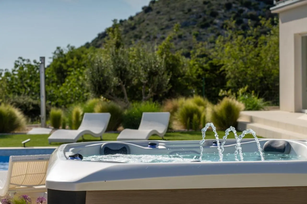 Villa Nebesi Zadarvillas Pristeg